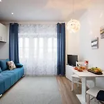 Four Modern Apartment\'S At Antique Villa, Castropola 8, Pula, City Center