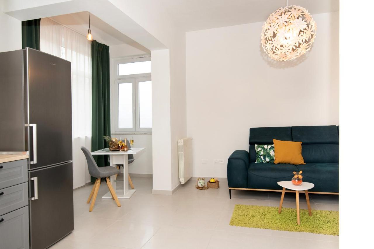 Apartment Four Modern Apartment'S At Antique Villa, Castropola 8, Pula, City Center