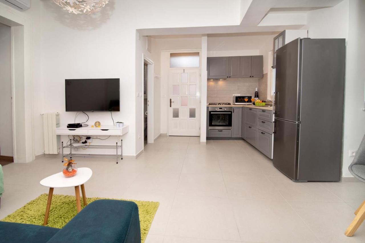 Four Modern Apartment'S At Antique Villa, Castropola 8, Pula, City Center Apartment *