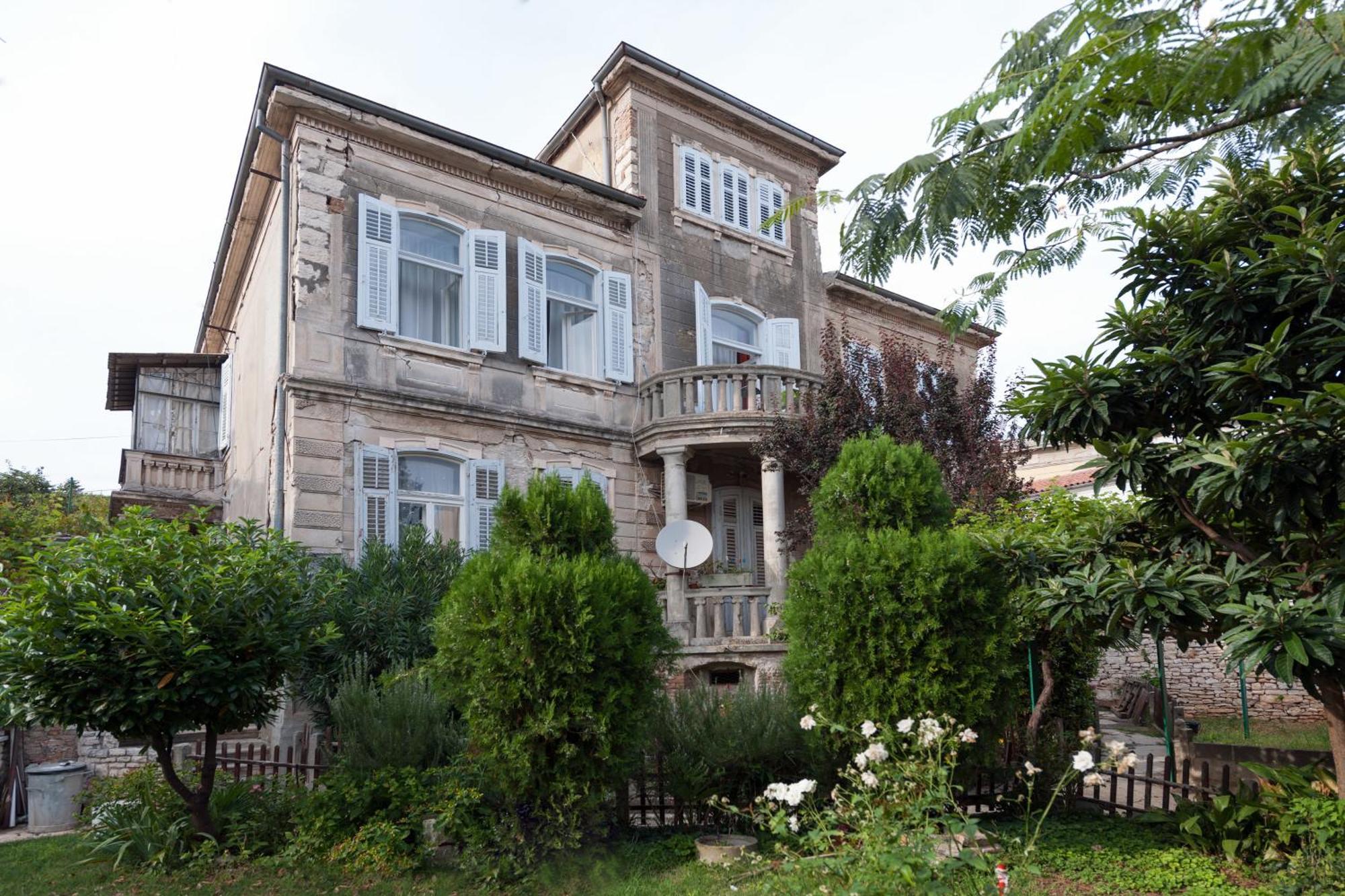 Four Modern Apartment'S At Antique Villa, Castropola 8, Pula, City Center Apartment *