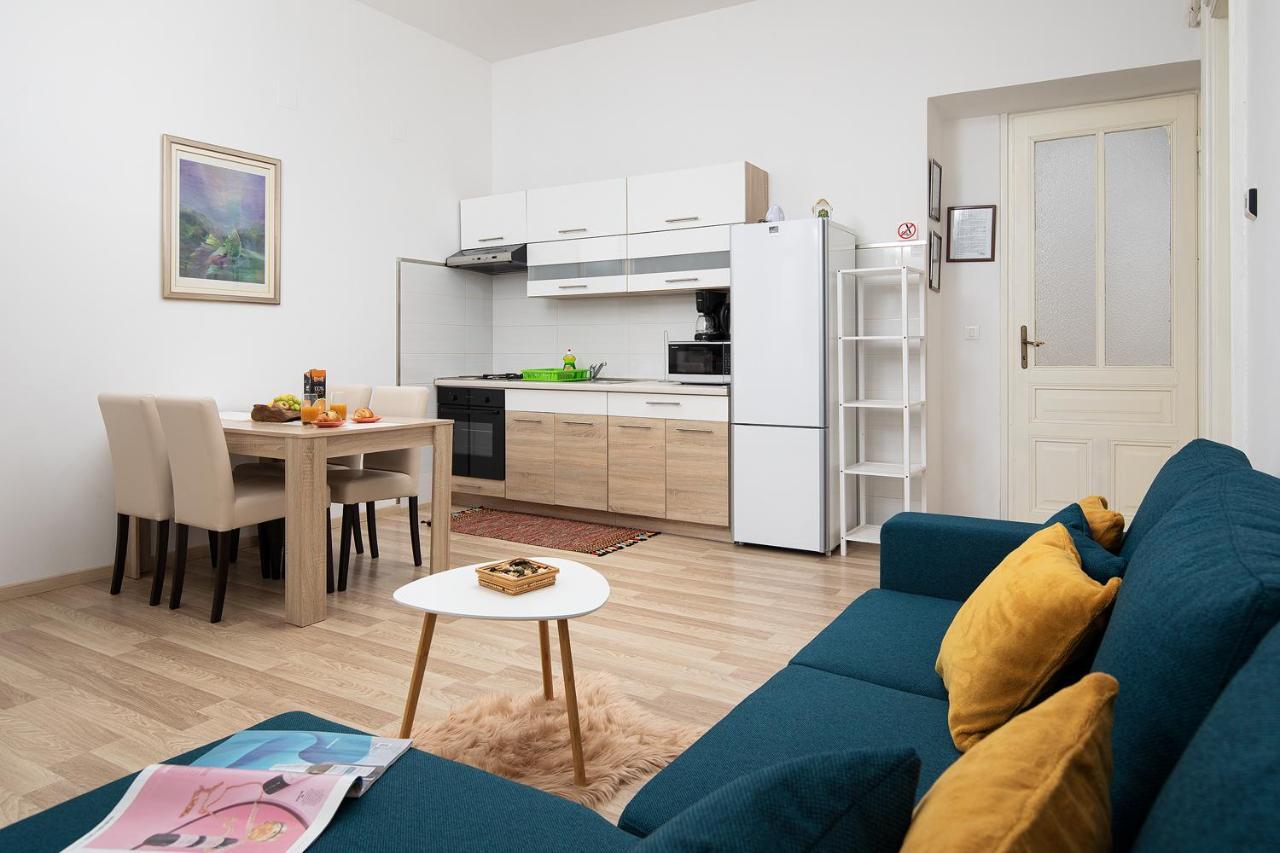 Four Modern Apartment'S At Antique Villa, Castropola 8, Pula, City Center Pula