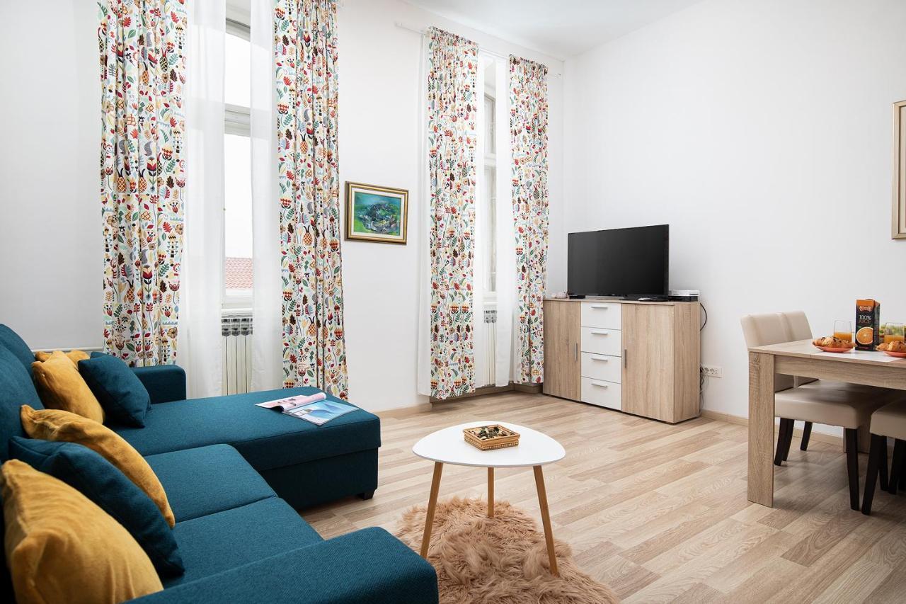 Four Modern Apartment'S At Antique Villa, Castropola 8, Pula, City Center Apartment *
