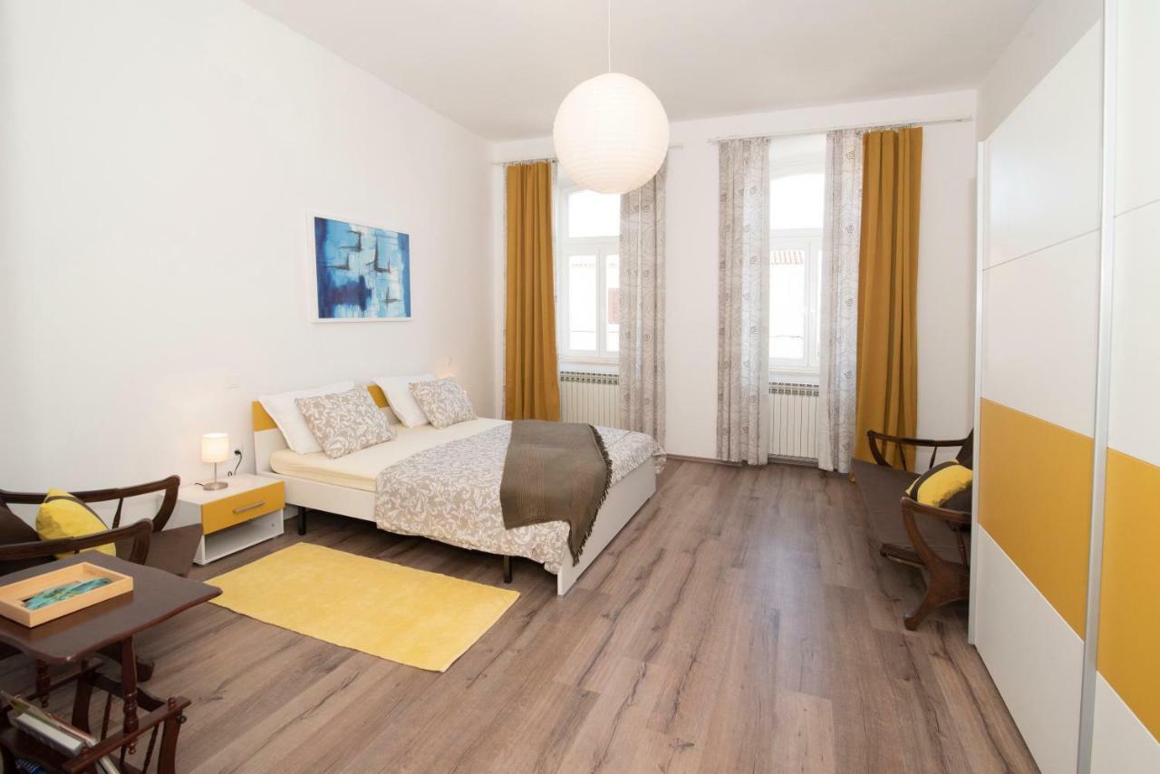 Four Modern Apartment'S At Antique Villa, Castropola 8, Pula, City Center *
